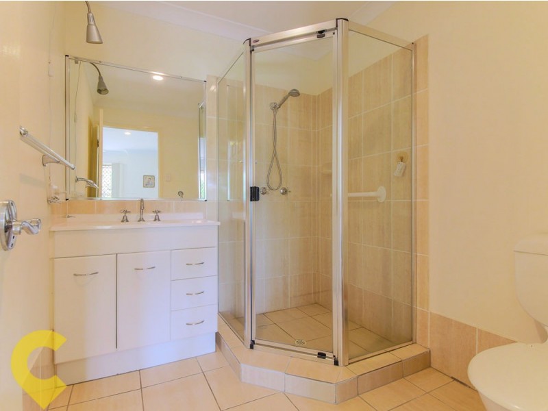 1/11 Goldcrest Drive, Upper Coomera QLD 4209