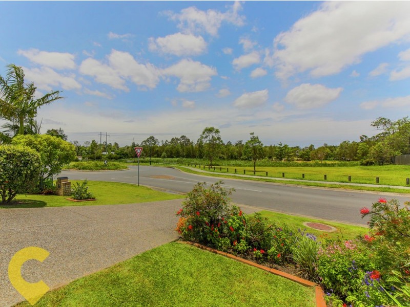 1/11 Goldcrest Drive, Upper Coomera QLD 4209