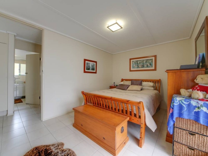 11/128 Marine Parade, Southport QLD 4215