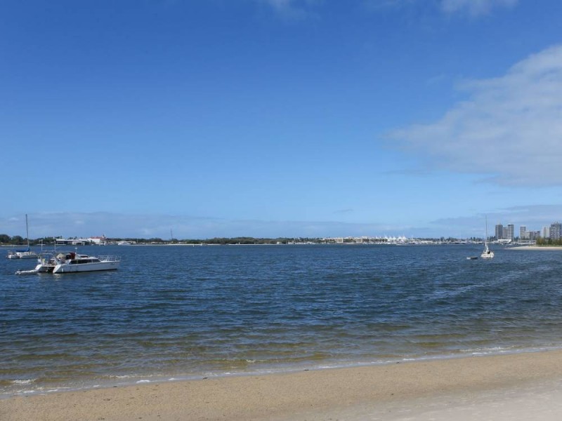 11/128 Marine Parade, Southport QLD 4215