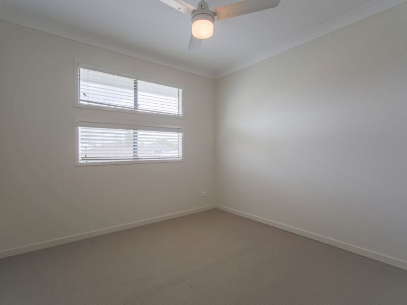 1/14 Filbert Street, Upper Coomera QLD 4209