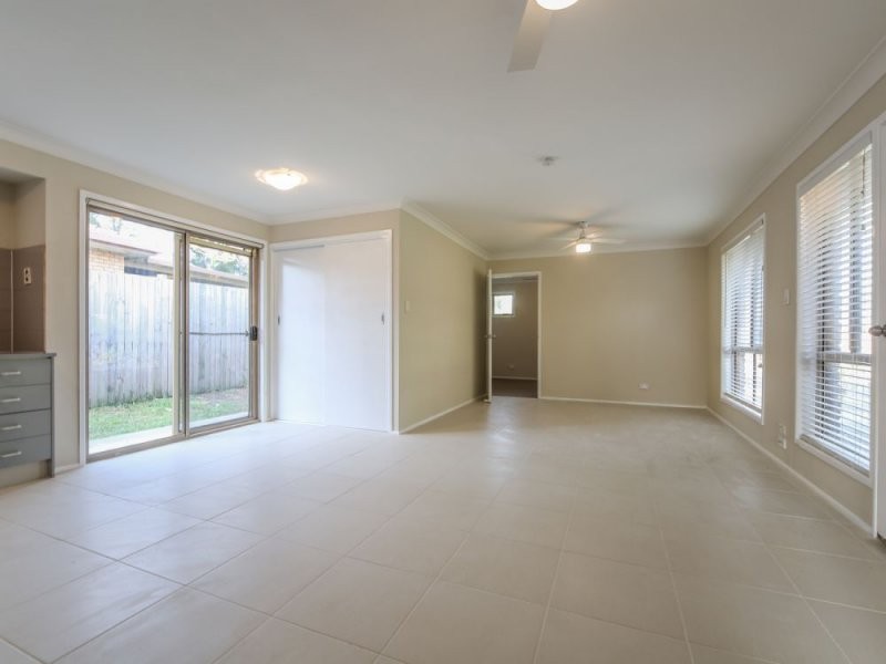 17 Manhattan Street, Eagleby QLD 4207