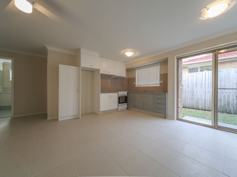 17 Manhattan Street, Eagleby QLD 4207