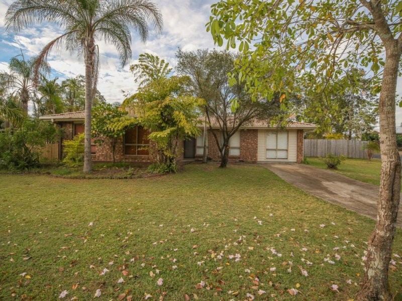 17 Manhattan Street, Eagleby QLD 4207