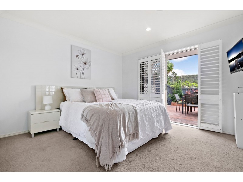 1 Bakara Lane, Upper Coomera QLD 4209