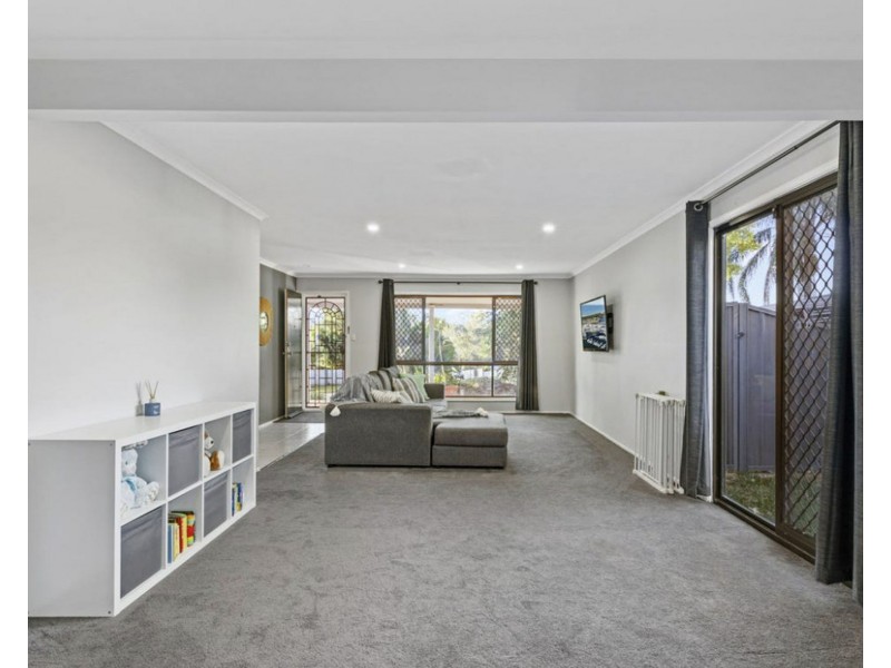 18 Alexander Drive, Highland Park QLD 4211