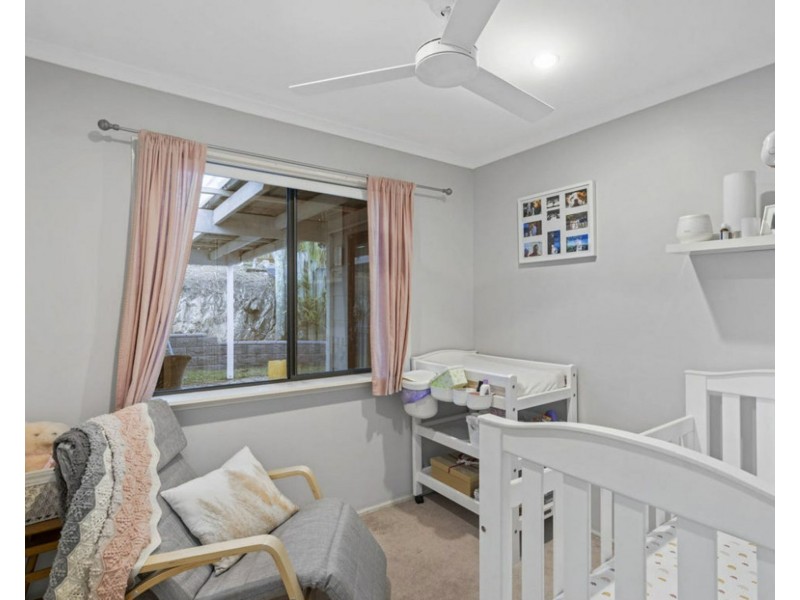 18 Alexander Drive, Highland Park QLD 4211