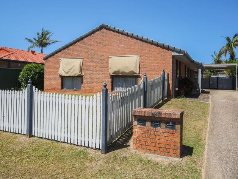 1/23 Nina Parade, Arundel QLD 4214