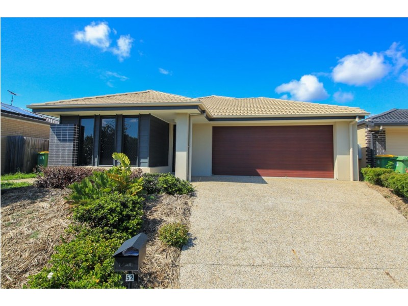 52 River Run Circuit, Ormeau QLD 4208