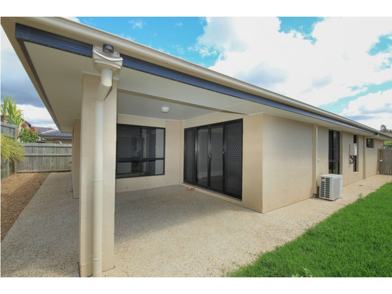52 River Run Circuit, Ormeau QLD 4208