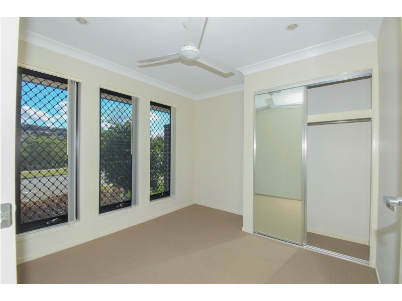 52 River Run Circuit, Ormeau QLD 4208