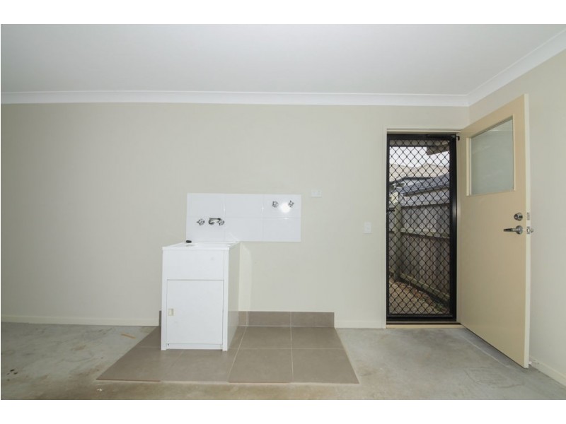 52 River Run Circuit, Ormeau QLD 4208
