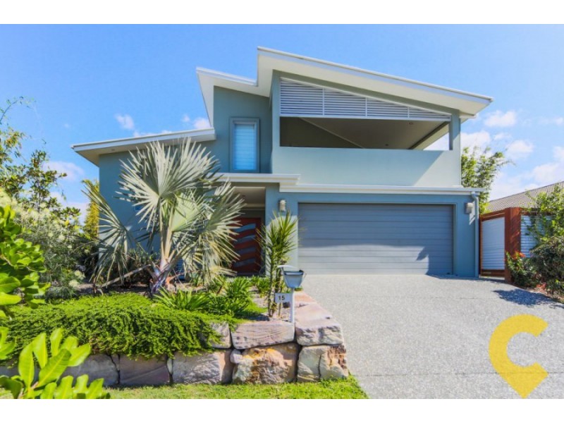 15 Villanova Avenue, Oxenford QLD 4210