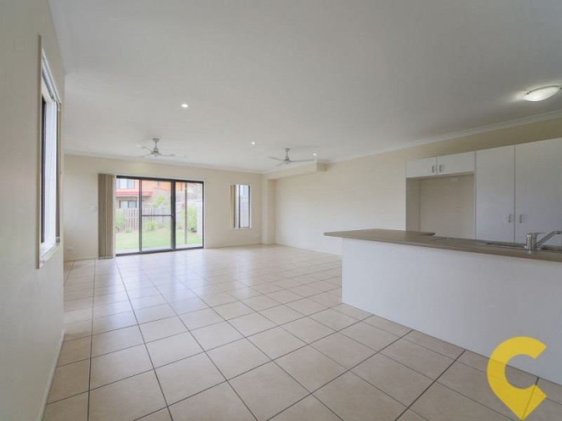 4a Kelly Avenue, Coomera QLD 4209