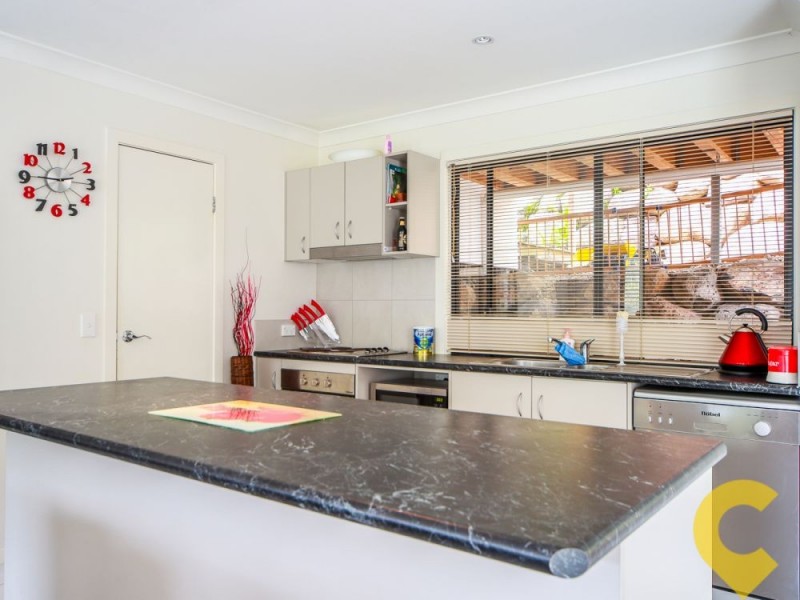 6 Gellert Crescent, Maudsland QLD 4210