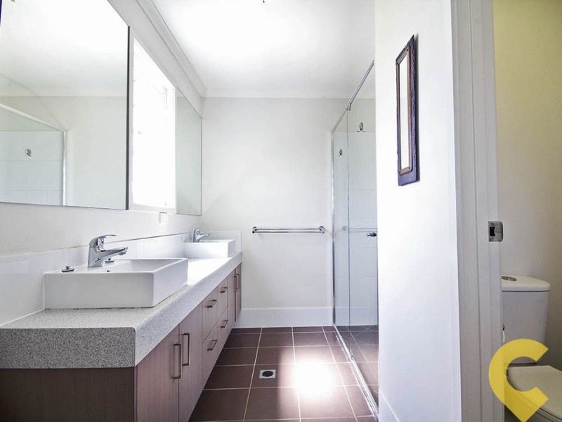 3/51 Railway Parade, Mitchelton QLD 4053