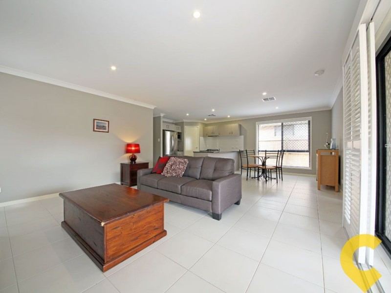 33 Nocturnal Promenade, Narangba QLD 4504