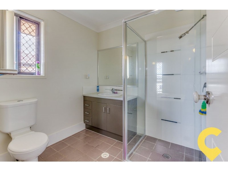 11 Chesan Court, Crestmead QLD 4132