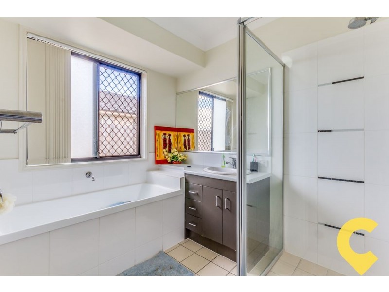 11 Chesan Court, Crestmead QLD 4132