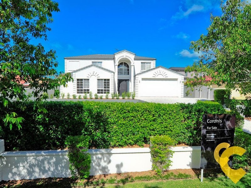 10 Barnstos Place, Carindale QLD 4152