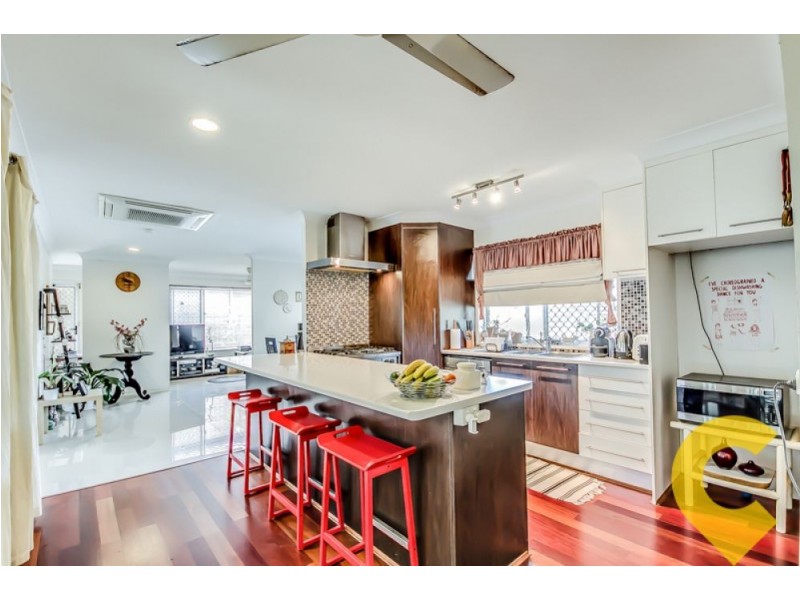 22 Murray Place, Forest Lake QLD 4078