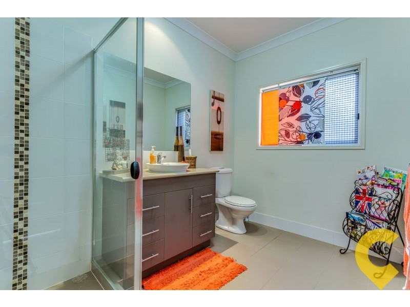 18 Collett Street, Eight Mile Plains QLD 4113