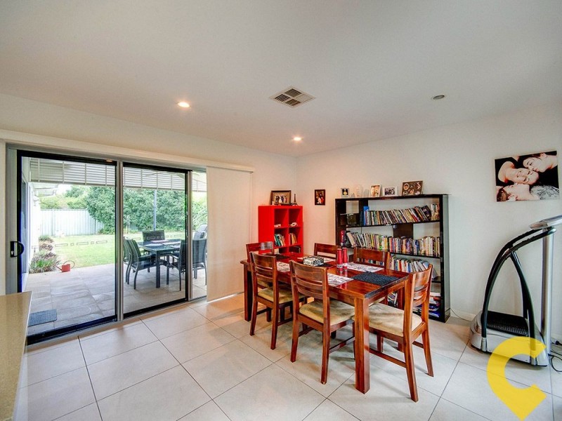 8 Dannenberg Street, Carseldine QLD 4034