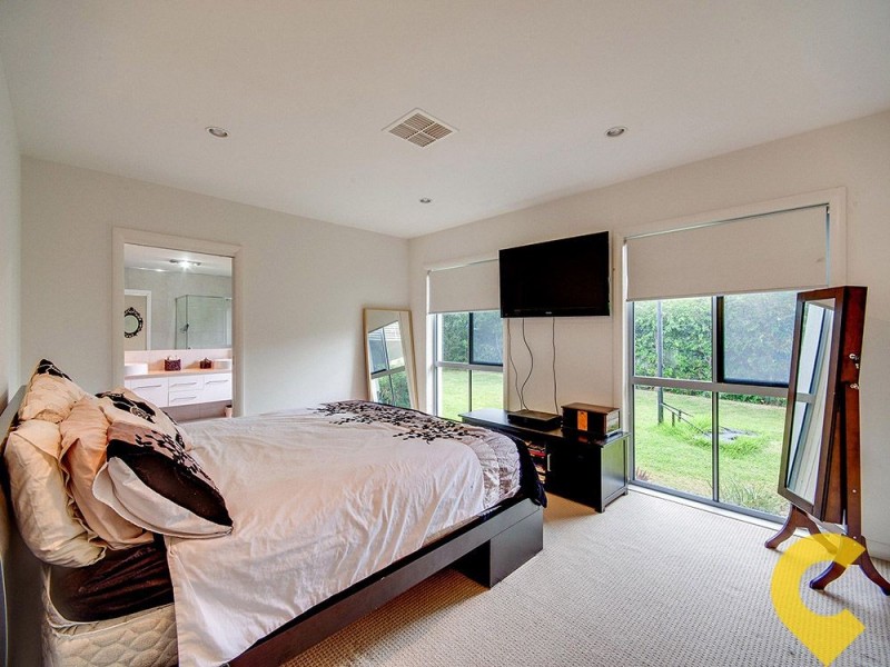8 Dannenberg Street, Carseldine QLD 4034