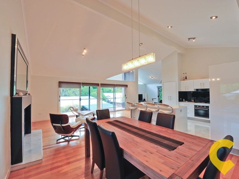 246 Chapel Hill Road, Chapel Hill QLD 4069