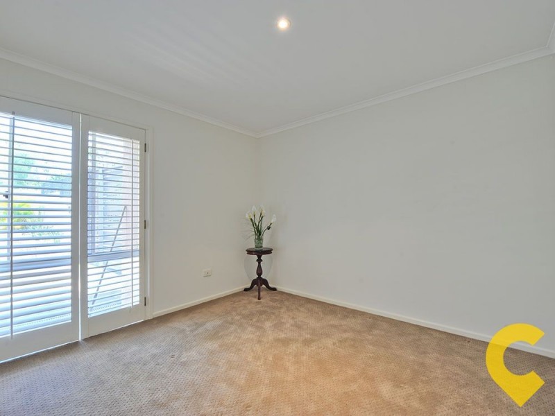 246 Chapel Hill Road, Chapel Hill QLD 4069