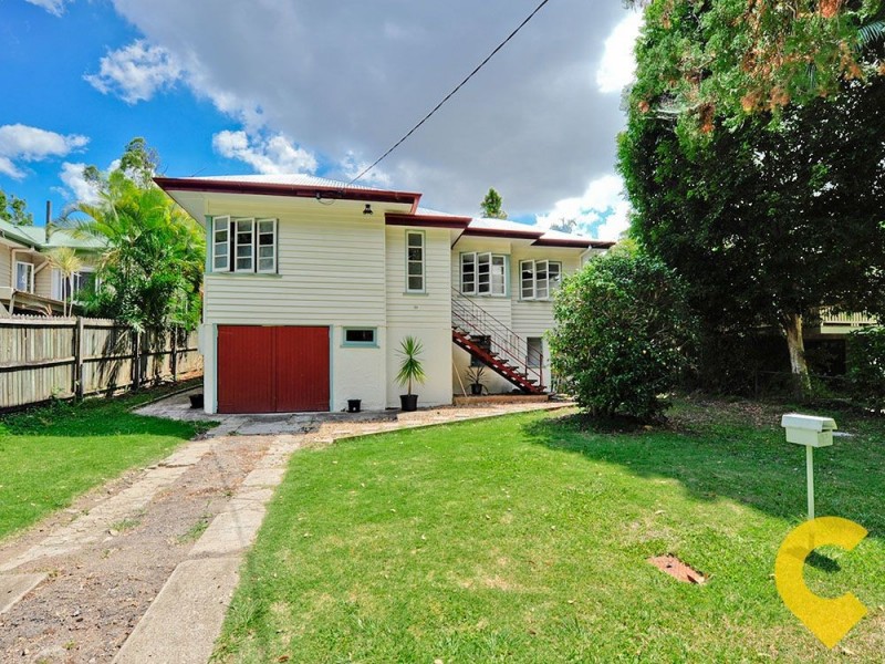 93 Royal Parade, Ashgrove QLD 4060