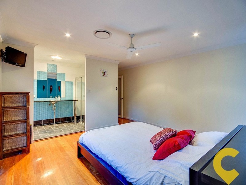 26 Larwood Place, Ferny Hills QLD 4055