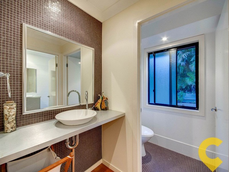 26 Larwood Place, Ferny Hills QLD 4055