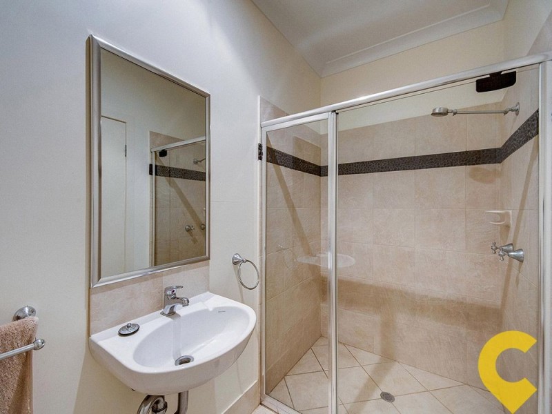 26 Larwood Place, Ferny Hills QLD 4055