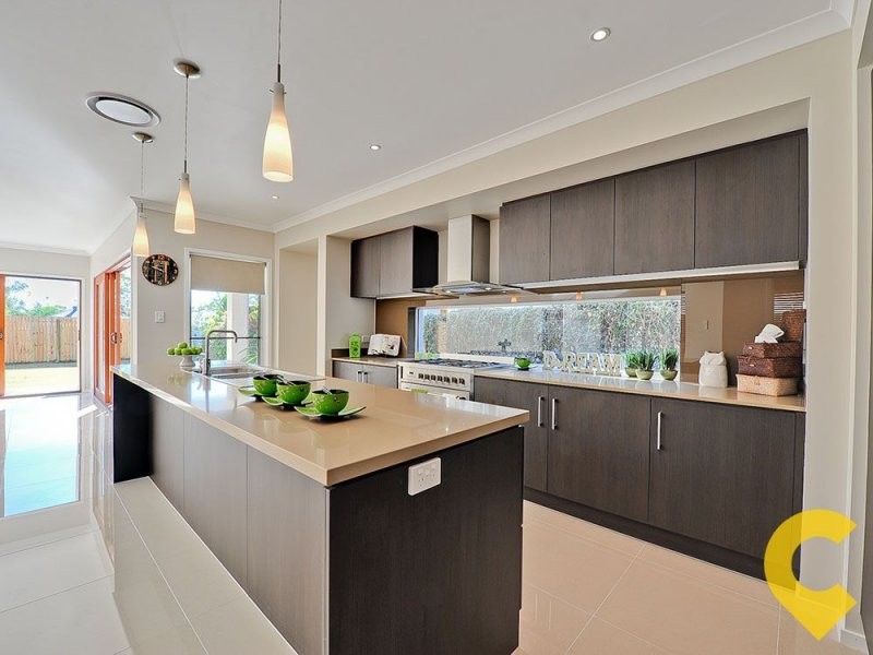 41 Villiers Street, Lota QLD 4179