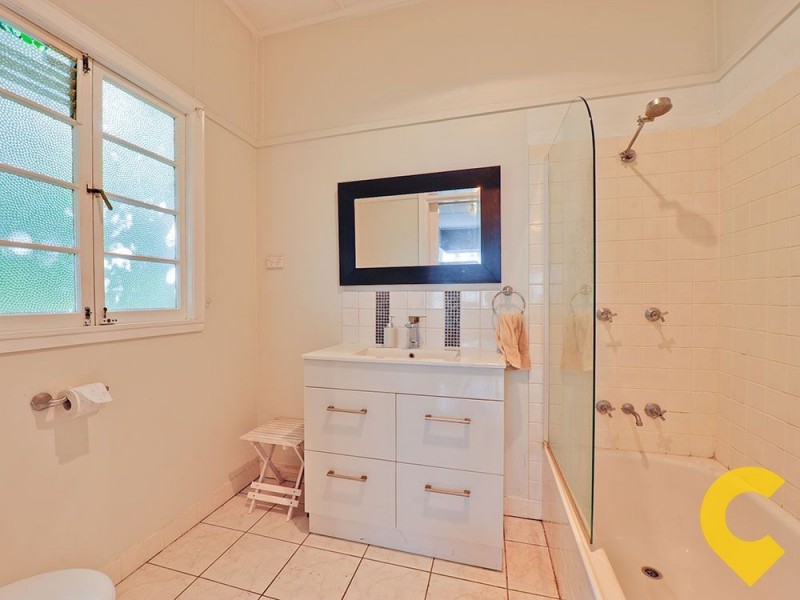 20 Grays Road, Gaythorne QLD 4051