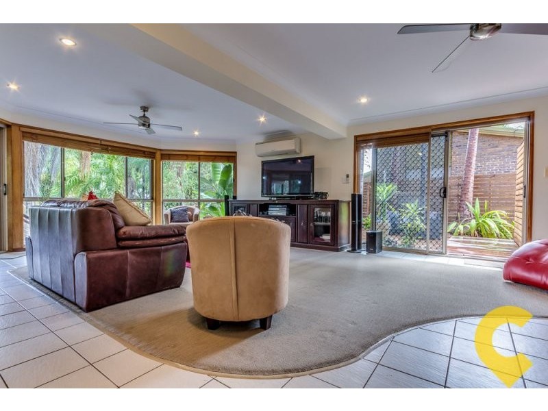 273 Springwood Road, Springwood QLD 4127