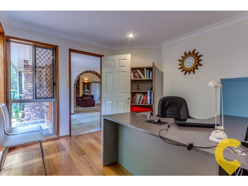 273 Springwood Road, Springwood QLD 4127