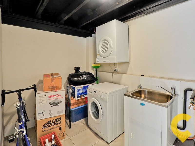 4/33 Derby Street, Coorparoo QLD 4151