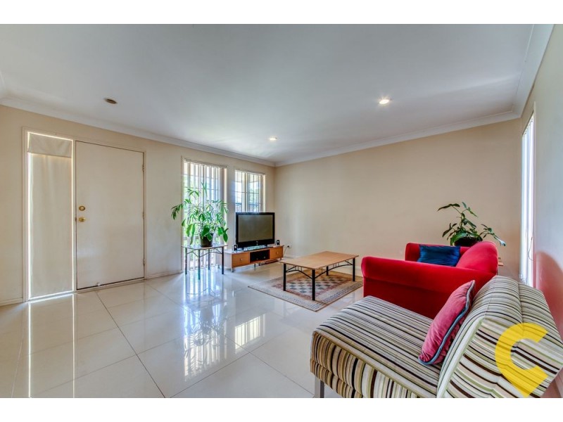 26 Chelsea Place, Forest Lake QLD 4078