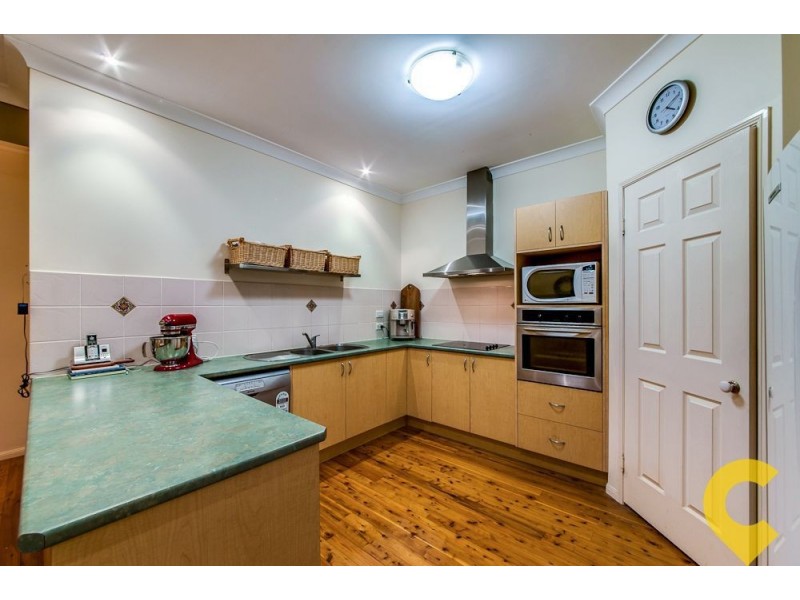 73 Linkwood Drive, Ferny Hills QLD 4055