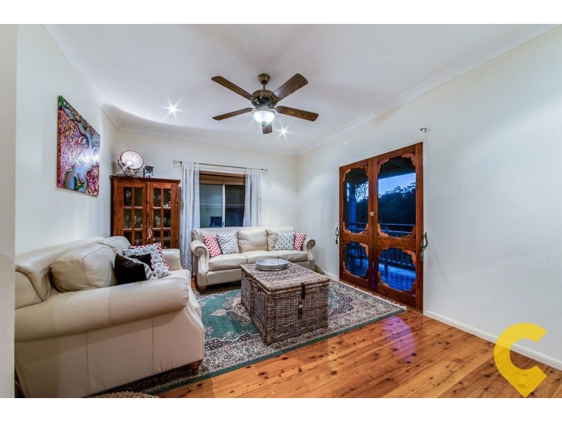 73 Linkwood Drive, Ferny Hills QLD 4055