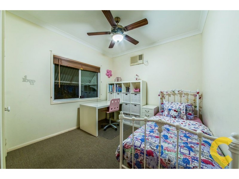 73 Linkwood Drive, Ferny Hills QLD 4055
