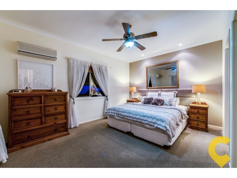 73 Linkwood Drive, Ferny Hills QLD 4055