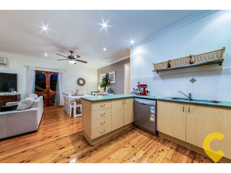 73 Linkwood Drive, Ferny Hills QLD 4055