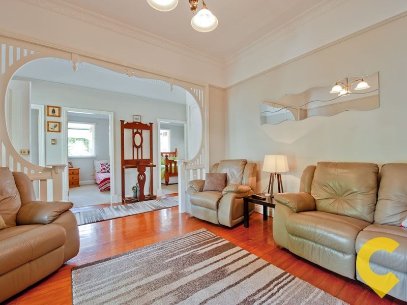 69 Kinnaird Street, Ashgrove QLD 4060