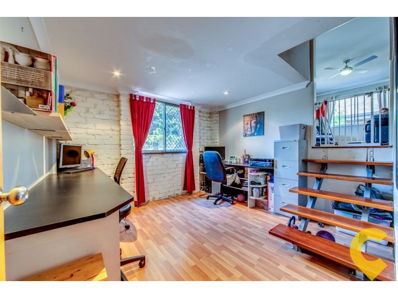 23 Lorraine Street, Camira QLD 4300