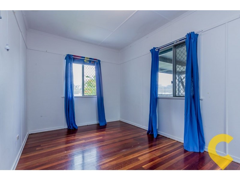 32 Grenadier Circle, Ebbw Vale QLD 4304