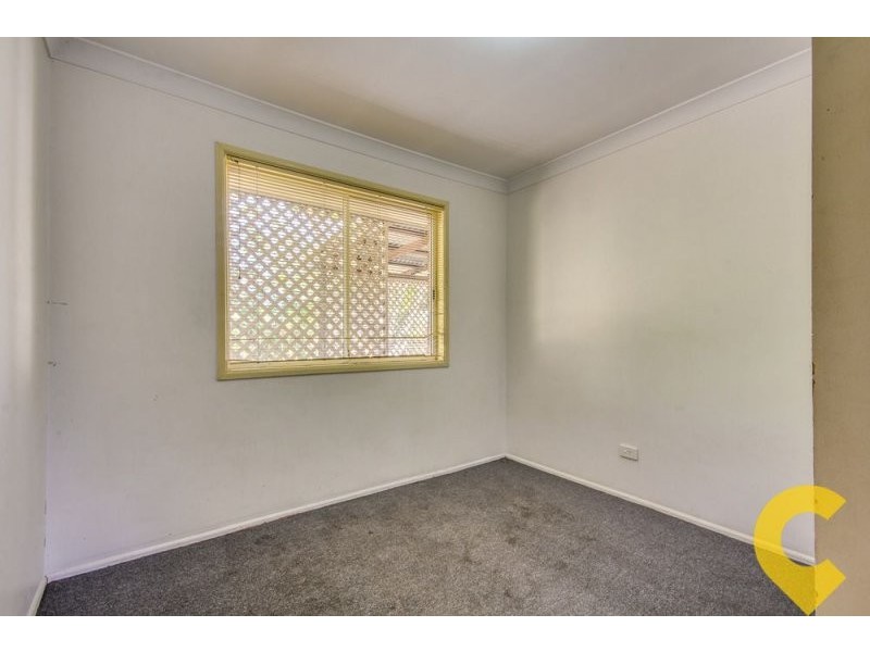 52 Dennis Road, Springwood QLD 4127