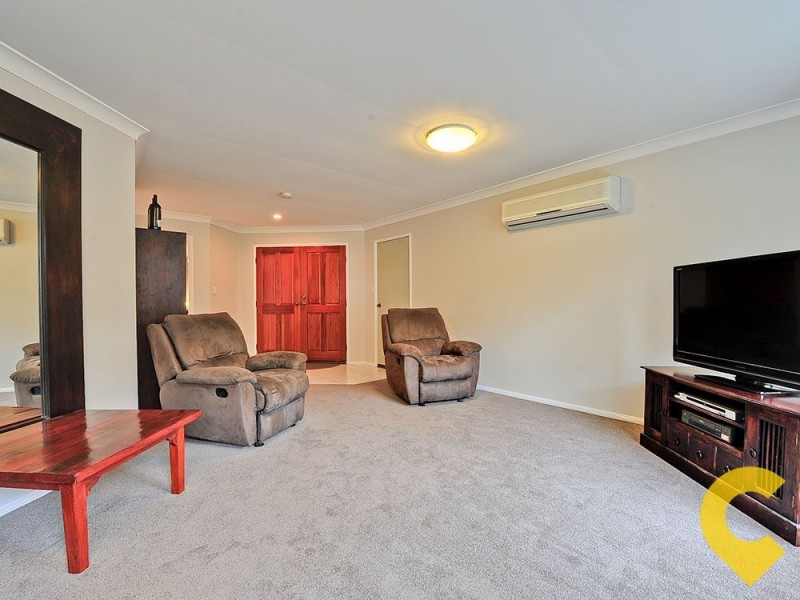 201 Sumners Road, Middle Park QLD 4074